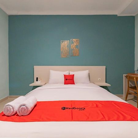 Reddoorz Plus Near Surapati Core 万隆 外观 照片