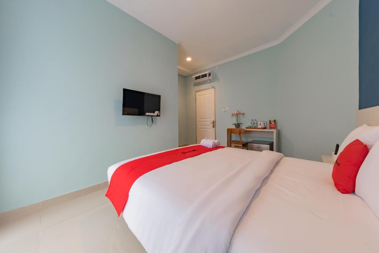 Reddoorz Plus Near Surapati Core 万隆 外观 照片